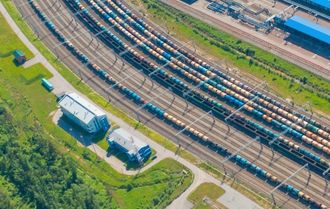 Владельцы построек вдоль железной дороги смогут оформить права собственности на землю под ними